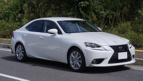 Lexus IS300h 2015 japan front.JPG